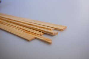 Leiste Kiefer 0,5x10mm, Länge 1000mm, 10er Packung